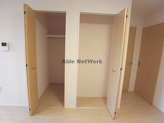 物件内観写真13　(収納)