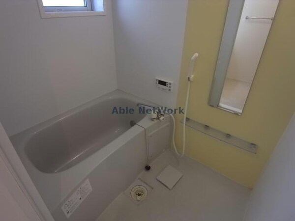 バス／シャワールーム等(※同物件別部屋写真)