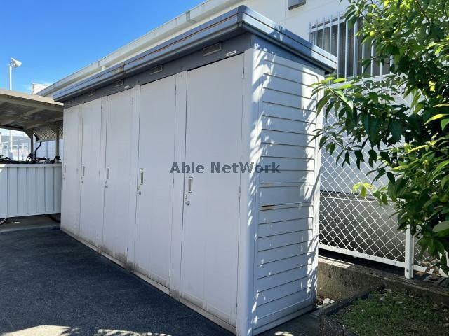 物件外観写真3　(物置)
