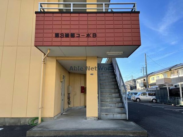 エントランス部分(B棟　エントランス)