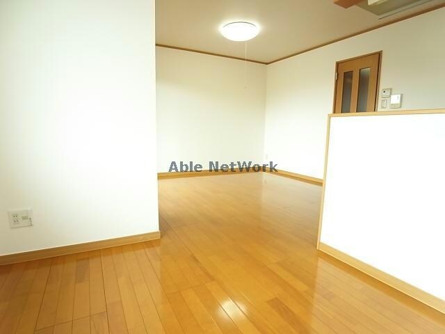 物件内観写真21　(※別室参考写真)