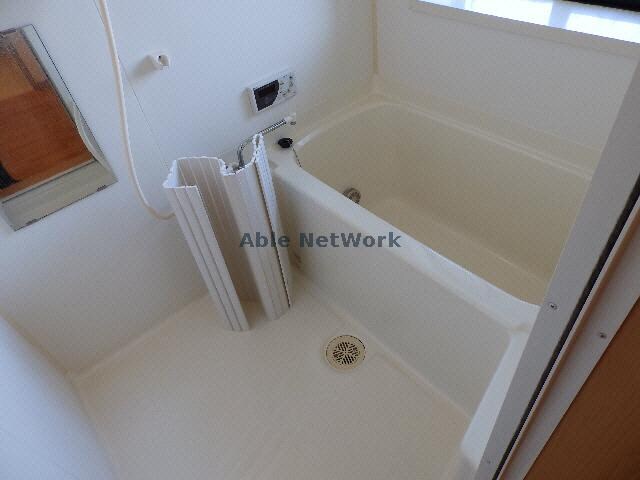 物件内観写真8　(同物件反転タイプ)