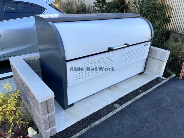 物件外観写真6　(ダストボックス)