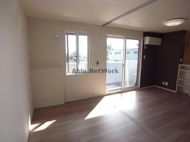 物件内観写真27　(洋室)