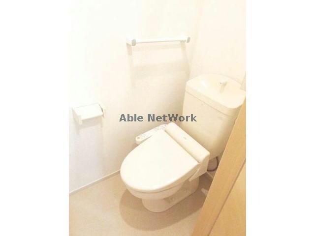 物件内観写真9　(トイレ)