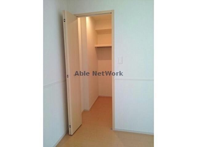 物件内観写真15　(収納)