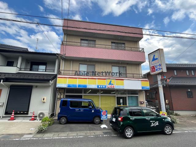 鏡島精華３丁目店舗
