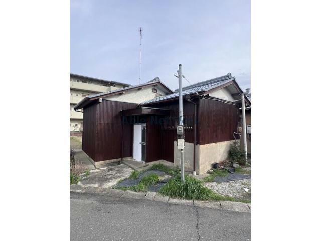 西鏡島一戸建て貸家