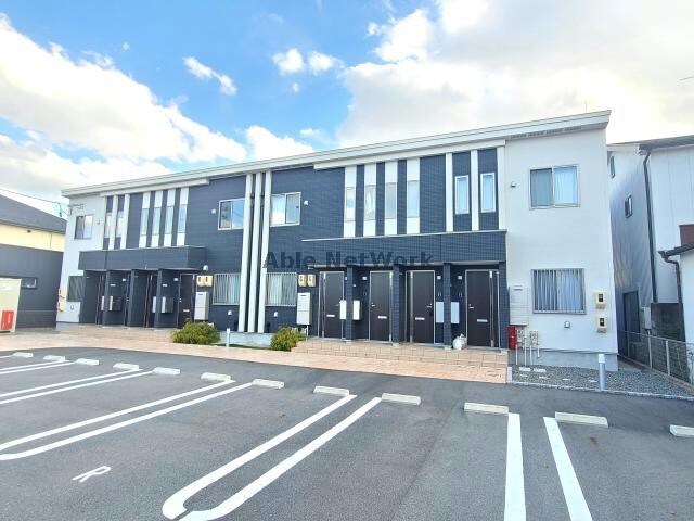 物件外観写真1　(B棟)