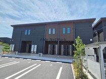 アーバン・ヌールⅠ・Ⅱの外観写真