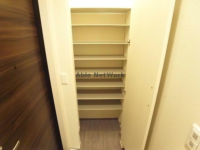 物件内観写真9　(シューズクローゼット)