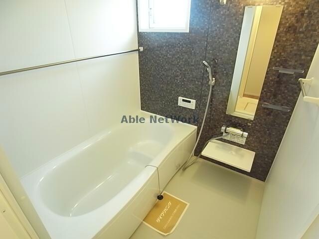 物件内観写真12　(バス／シャワールーム等)