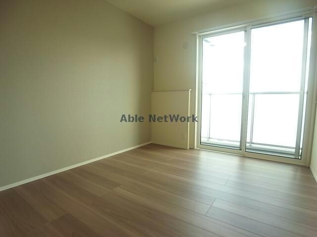 物件内観写真18　(居室1)