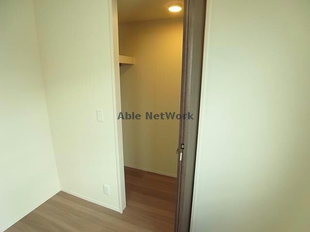 物件内観写真24　(ウォークインクローゼット)