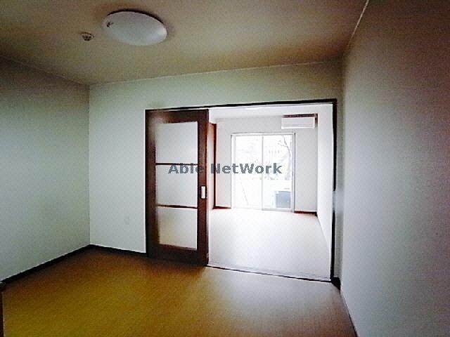 物件内観写真11　(同型モデル)