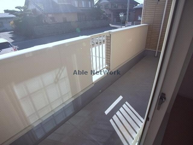 物件内観写真9　(ベランダ)
