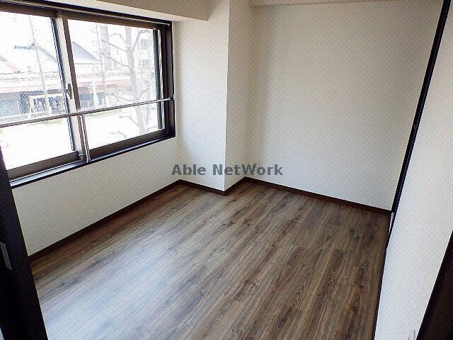 物件内観写真13　(洋室)