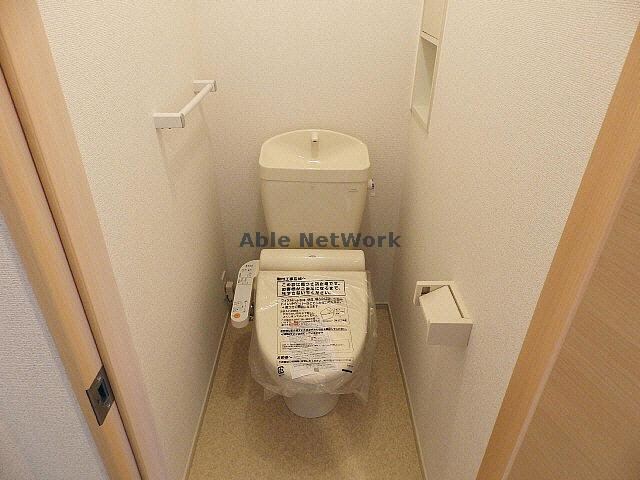 物件内観写真9　(トイレ)