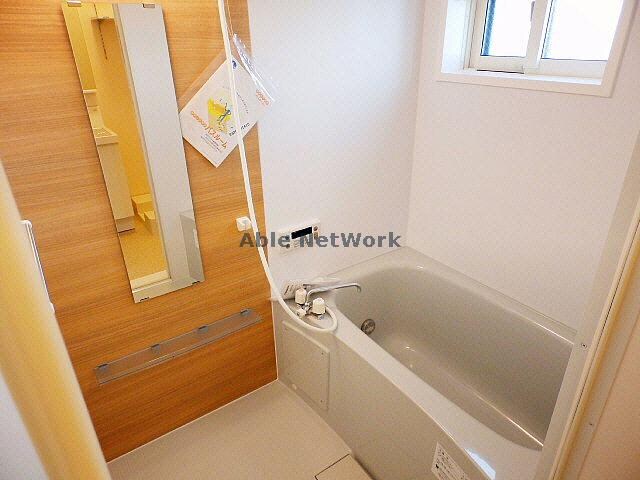 物件内観写真5　(参照写真)