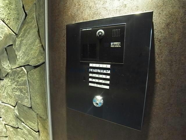 物件外観写真8　(オートロック)