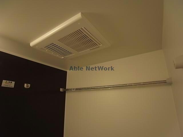 物件内観写真22　(浴室乾燥機)