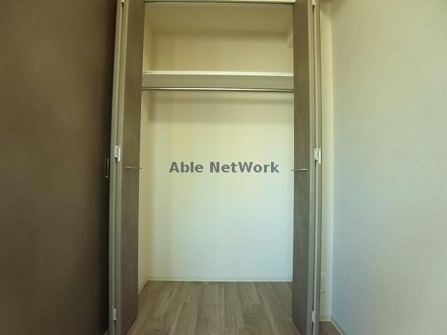 物件内観写真18　(クローゼット)