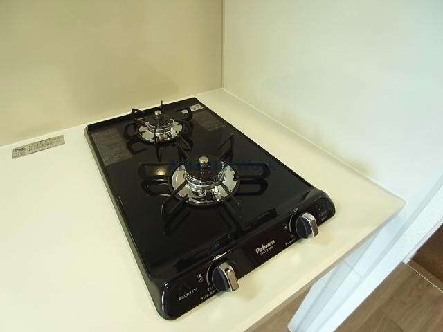 物件内観写真28　(システムキッチン(2口コンロ))