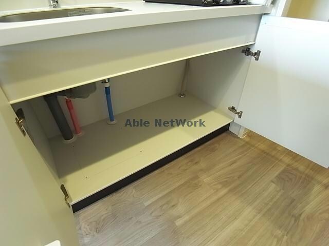 物件内観写真30　(キッチン収納)