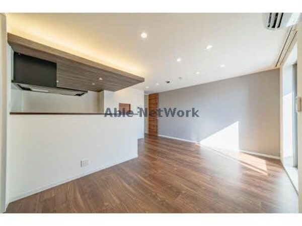 リビングダイニング