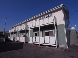 サープラス和外観写真