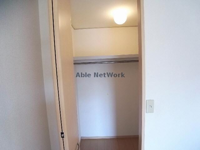 物件内観写真12　(※同型参照)