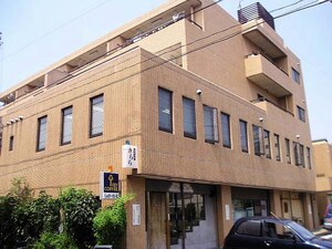 ニュー那加サンプラザ外観写真