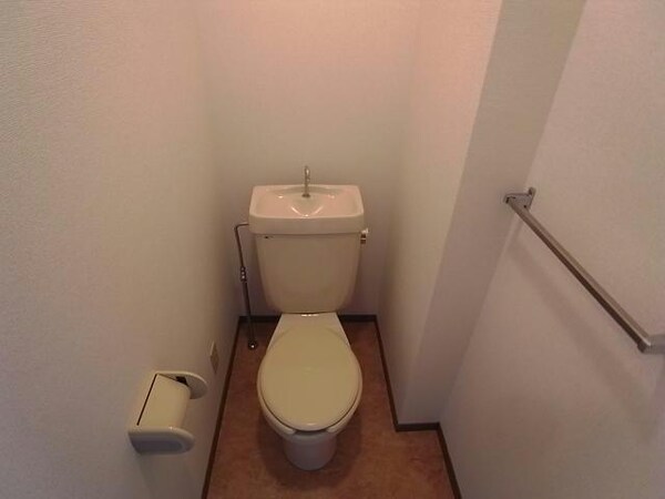トイレ(※同型参照)