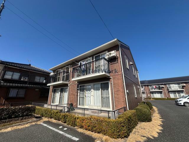 リビングタウン鵜沼 B