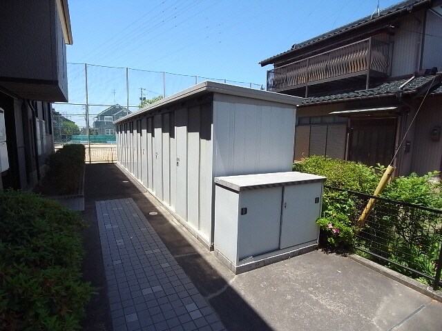 物件外観写真5　(物置)