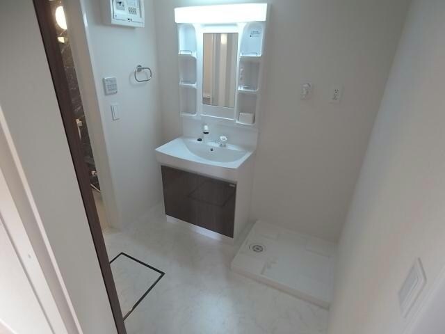 物件内観写真7　(※反転参考写真)