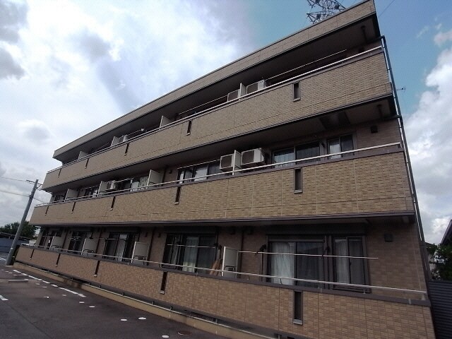 物件外観写真2　(外観)