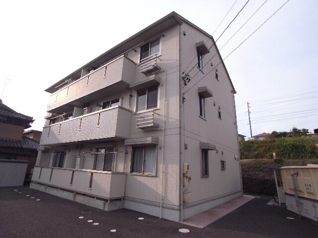 物件外観写真1　(外観)