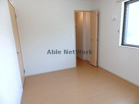 物件内観写真13　(洋室)