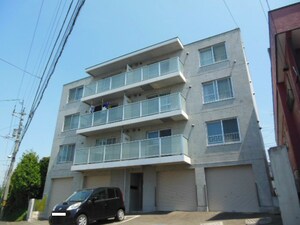 VEGA HIRAOKA1-2外観写真