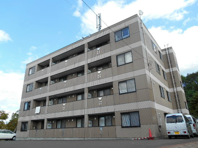 ライブヒルズ小川
