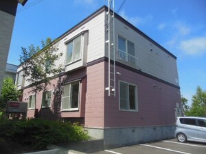 クレストール里塚外観写真