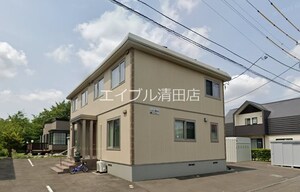 メゾネット四季のまち外観写真
