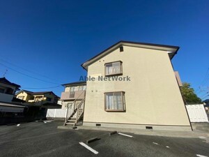 ワールドハイツ外観写真