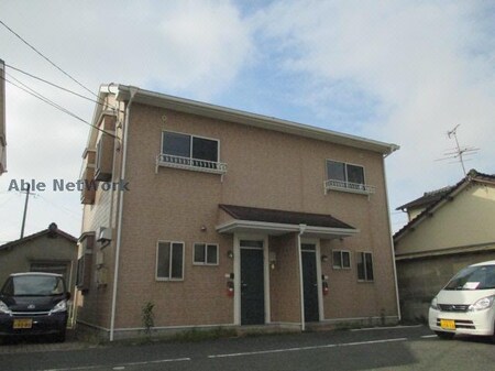 ティアラ　参番館外観写真