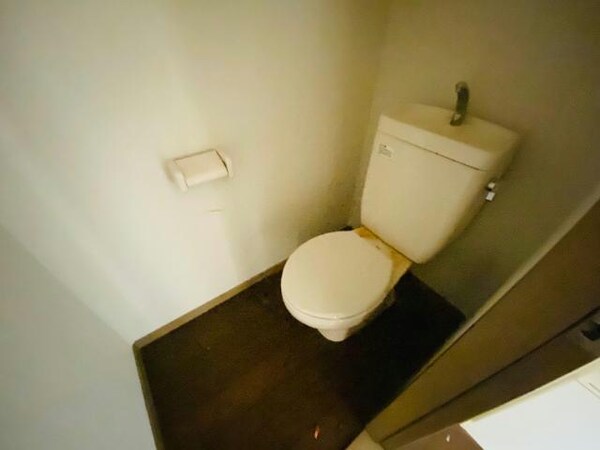 トイレ(※同型別室)