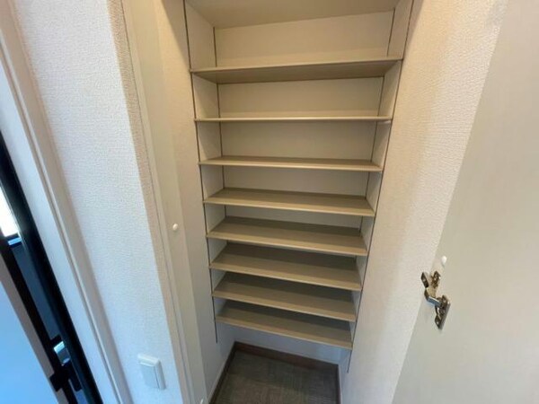 玄関回り