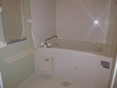 物件内観写真9　(103バス)