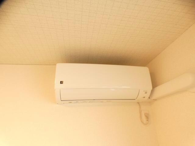 物件内観写真13　(同型タイプ)