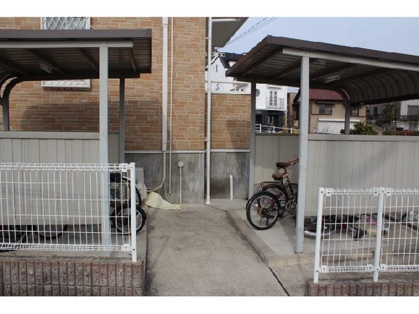 駐輪場(駐輪場)
